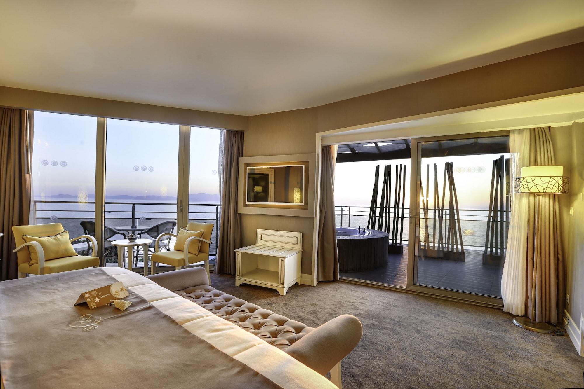 Suhan360 Hotel&Spa Kuşadası Buitenkant foto