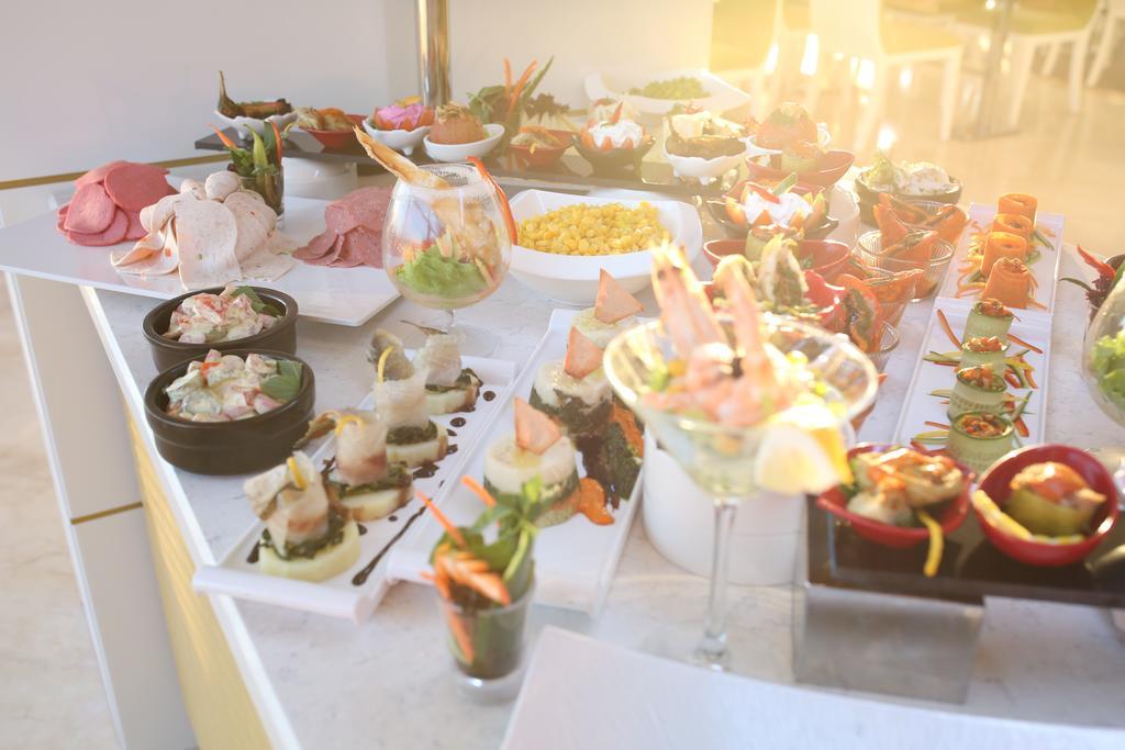 Suhan360 Hotel&Spa Kuşadası Buitenkant foto