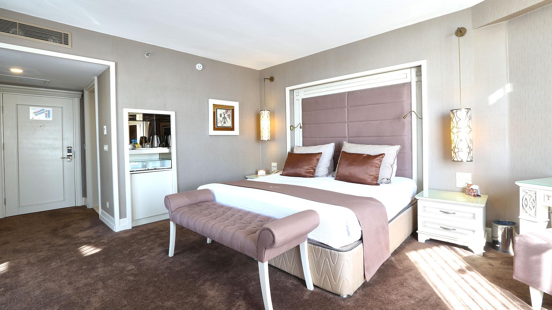 Suhan360 Hotel&Spa Kuşadası Buitenkant foto