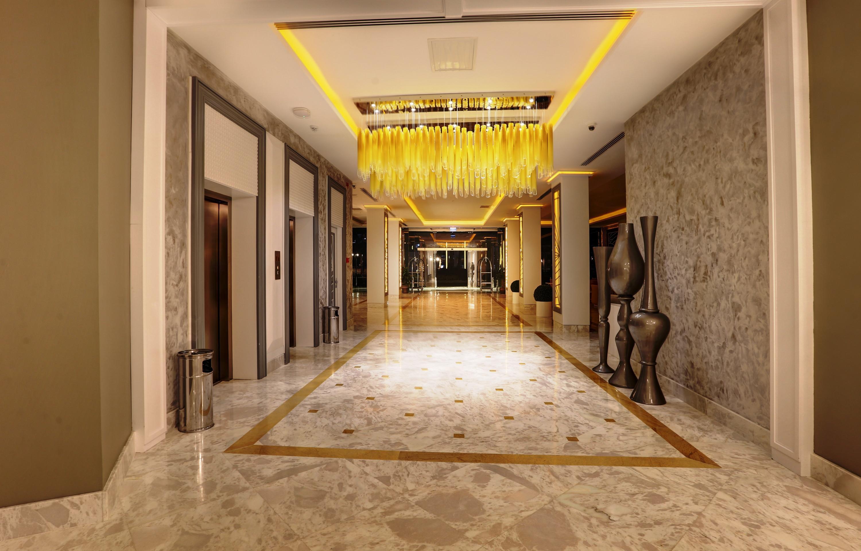 Suhan360 Hotel&Spa Kuşadası Buitenkant foto
